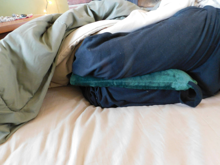 Tiny Knee/Neck Pillow For Side Sleeping